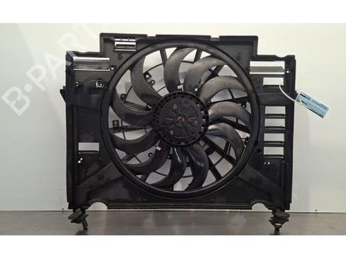 Used Radiator fan Radiator fan LAND ROVER RANGE ROVER VELAR (L560) 3.0 D275 SDV6 4x4 (275 hp) 33753077 33753077