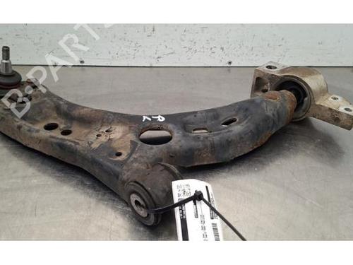 Højre fortil bærearm Højre fortil bærearm SEAT LEON (1P1) 1.6 TDI (105 hp) 39905737 39905737