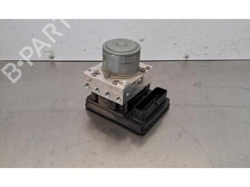 Used ABS pump ABS pump FIAT 500X (334_) 1.3 (334.AXR11) (150 hp) 34105409 34105409