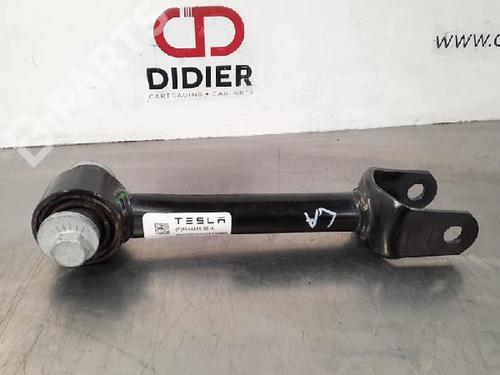 left-rear-suspension-arm-tesla-model-3-5yj3-ev-104443100h-2017-10885692 main image