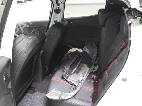  - Image 9