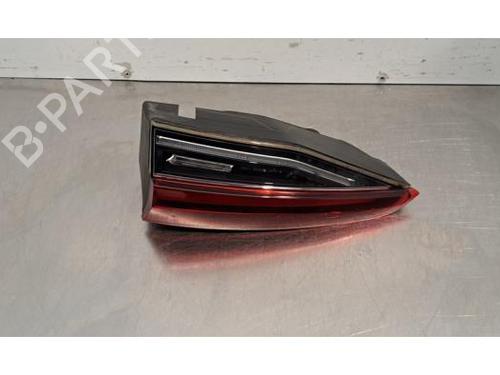 Used Right taillight Right taillight SKODA OCTAVIA IV Combi (NX5, PV5) 1.4 TSI iV (204 hp) 33132057 33132057