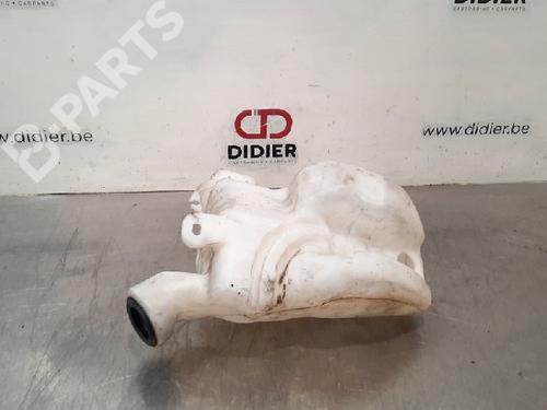 Used Windscreen washer tank Windscreen washer tank PEUGEOT 2008 I (CU_) 1.2 THP 130 / PureTech 130 (130 hp) 10892360 10892360