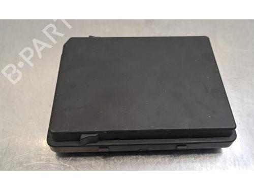 Fuse box RENAULT TRAFIC III Van (FG_) 2.0 dCi 130 (FGMY) | BP37148365E1 - Image 3