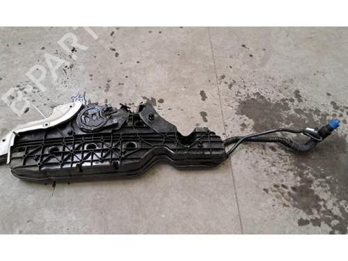 Used AdBlue tank AdBlue tank MERCEDES-BENZ GLB (X247) GLB 180 d (247.610) (116 hp) 36382518 36382518
