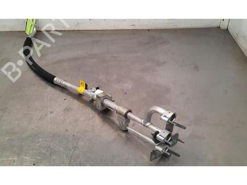 Used AC pipe PEUGEOT 308 III (FB_, FH_, FP_, F3_, FM_) e-308 (FMZKWZ) (156 hp) 24832075