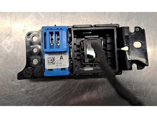 Switch LAND ROVER RANGE ROVER SPORT II (L494) 3.0 SDV6 4x4 | BP30521589I30 