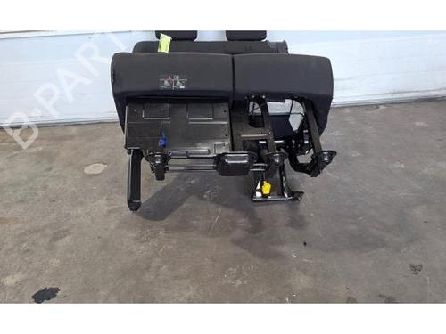 Right front seat PEUGEOT EXPERT Van (V_) 1.5 BlueHDi 120 | BP29703578C16