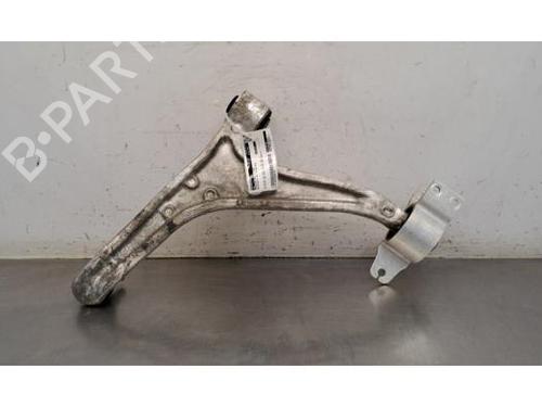 Used Right front suspension arm Right front suspension arm 37038024 37038024
