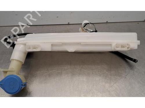 Used Windscreen washer tank Windscreen washer tank 39064710 39064710
