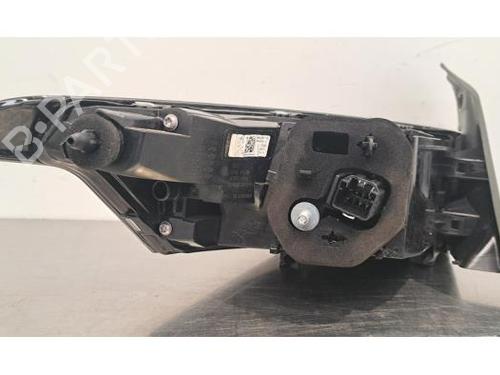 Right taillight PEUGEOT 308 III (FB_, FH_, FP_, F3_, FM_) PureTech 130 (FPHNSL, FPHNST) | BP25795910C35 
