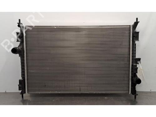 Køler PEUGEOT 308 SW III (FC_, FJ_, FR_, F4_, FN_) PureTech 130 (FRHNSL, FRHNST) (131 hp) 32664789