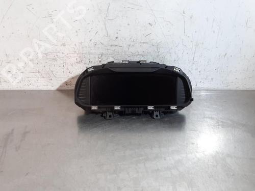 Used Instrument cluster SKODA KAMIQ (NW4) 1.5 TSI (150 hp) 29293695