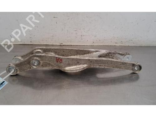 Højre bagtil bærearm Højre bagtil bærearm MERCEDES-BENZ C-CLASS (W206) C 300 e (206.054) (313 hp) 35997630 35997630