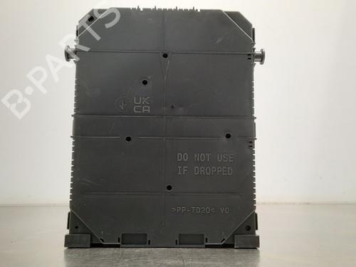 Fuse box PEUGEOT 208 II (UB_, UP_, UW_, UJ_) e-208 | BP17515343E1 