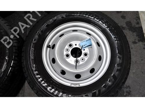 Fælk PEUGEOT BOXER Van 2.2 BlueHDi 120 | BP31371864C45