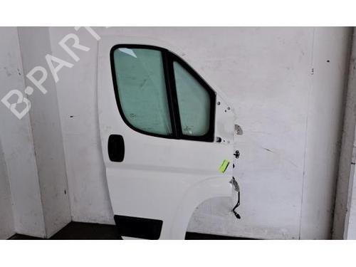 Used Right front door PEUGEOT BOXER Van 2.2 BlueHDi 165 (165 hp) 28067711
