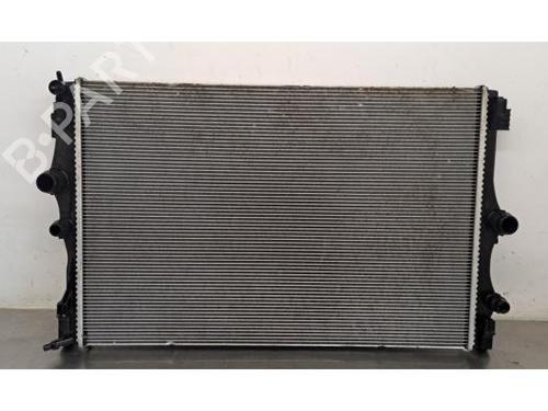 Used Water radiator Water radiator MERCEDES-BENZ CLA (C118) CLA 180 d (118.310) (116 hp) 32739943 32739943