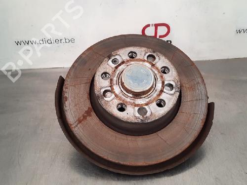 Used Right rear steering knuckle AUDI A3 Sportback (8VA, 8VF) 2.0 TDI (150 hp) 10885405