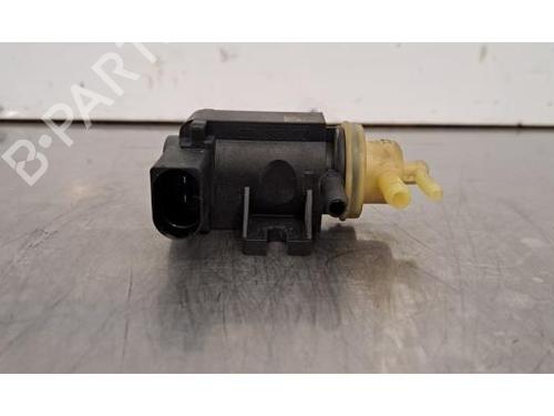 Electronic module AUDI A3 Limousine (8VS, 8VM) 1.6 TDI | BP31691945M83