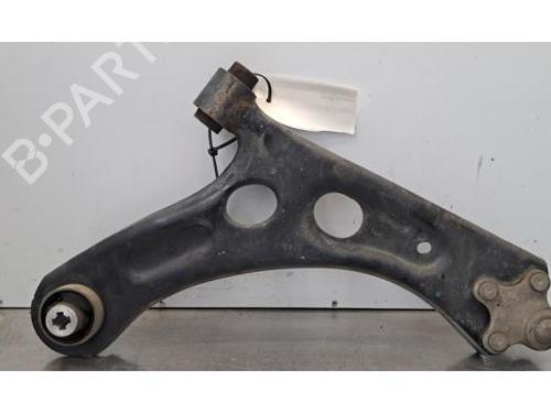 Used Left front suspension arm Left front suspension arm PEUGEOT 208 II (UB_, UP_, UW_, UJ_) 1.5 BlueHDI 100 (102 hp) 39892601 39892601