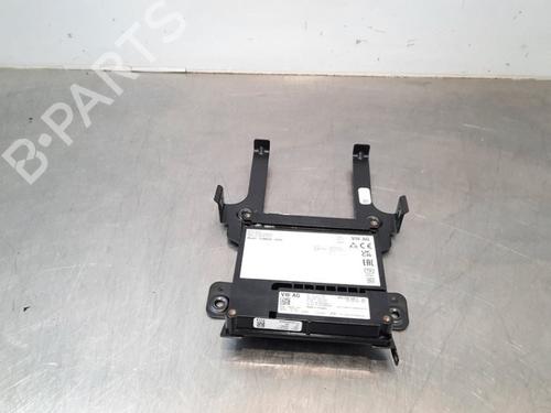 Used Electronic module PORSCHE TAYCAN Cross Turismo (Y1B) Turbo (Y1BFC1) (680 hp) 15033981