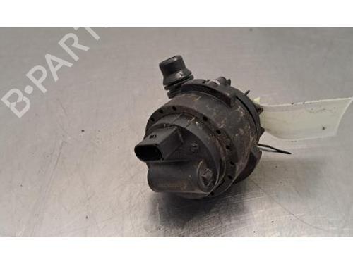 Used Auxiliary water pump BMW X1 (U11) iX1 xDrive 30 (313 hp) 30915774