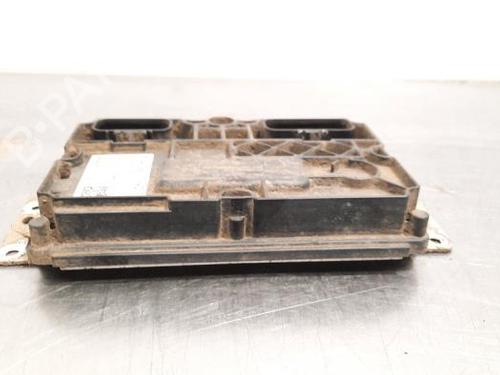 Used Gearbox control unit LAND ROVER RANGE ROVER SPORT II (L494) 3.0 SDV6 4x4 (306 hp) 23590500