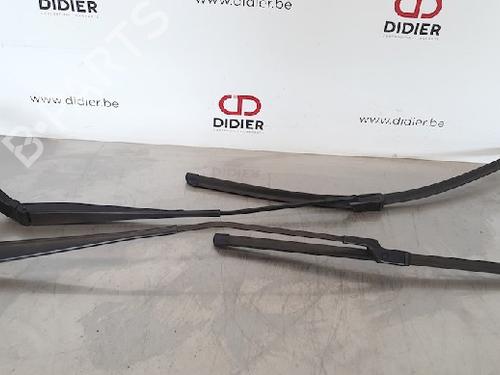 Used Front windshield wiper arm FIAT DUCATO Van (250_) 180 Multijet 3,0 D (177 hp) 15017649