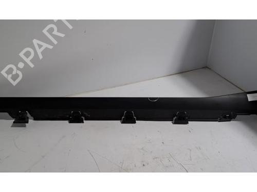 Used Left sideskirt CITROËN C3 IV (CC_, CB_) 1.2 PureTech 100 (CCHPV4) (101 hp) 31273676