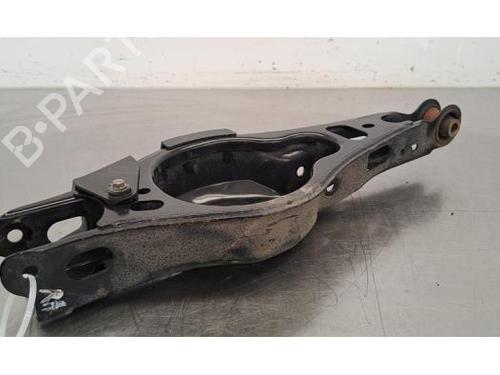 Used Right rear suspension arm TOYOTA RAV 4 V (_A5_, _H5_) 2.5 Hybrid (AXAH52) (218 hp) 29493677