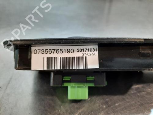 Switch PEUGEOT BOXER Van 2.2 BlueHDi 140 | BP28006261I30 
