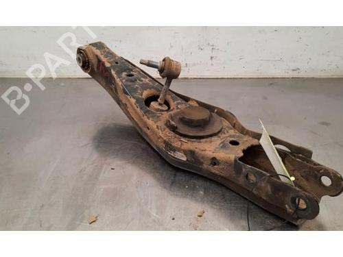 Right rear suspension arm KIA SORENTO III (UM) 2.2 CRDi 4WD 5220D3050