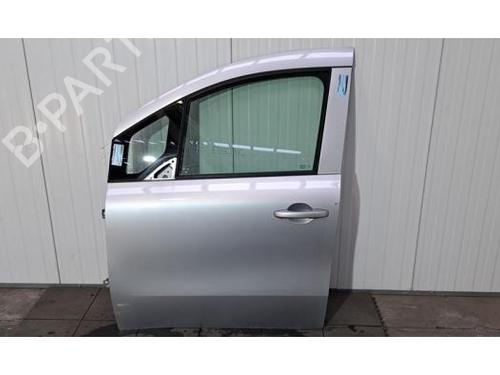 Used Left front door Left front door 33892821 33892821