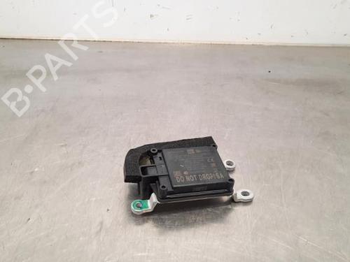 Used Electronic module NISSAN LEAF (ZE1) Electric (150 hp) 19648977