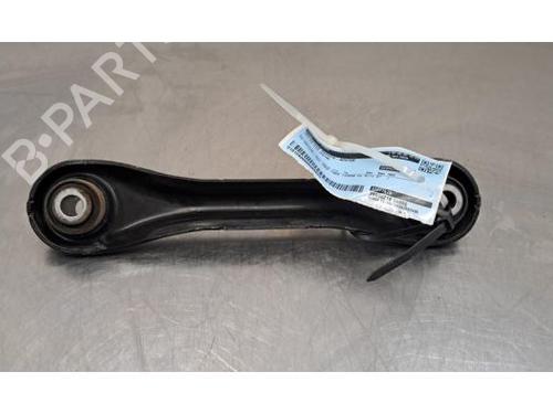 Høyre bak bærearm Høyre bak bærearm VOLVO V40 Hatchback (525) D2 (120 hp) 33753180 33753180