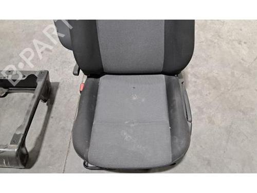 Left front seat RENAULT MASTER III Van (FV) 2.3 dCi 135 FWD (FV0N, FV08, FV06, FV00, FV1S) | BP29871954C15