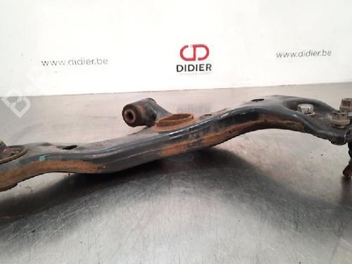 Right front suspension arm TOYOTA AURIS (_E18_) 1.3 Dual-VVTi (NRE180_, NRE180R) | BP10886441M13 