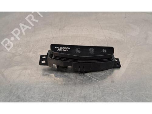 other-nissan-juke-f16_-2019-29879407 main image