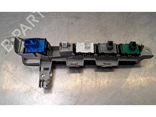 Switch DS DS 7 Crossback (J4_, JR_, JC_) 1.5 BlueHDi 130 (JCYHZJ, JCYHZR) | BP37674543I30 - Image 3