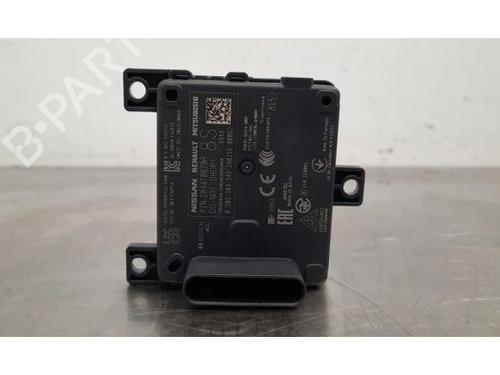 Used Electronic module Electronic module RENAULT RAFALE Coupe (DGM_) 1.2 E-TECH 200 Hybrid (DGM2) (200 hp) 34198615 34198615