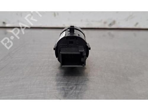 Switch AUDI Q4 E-TRON SUV (F4B) 45 quattro | BP37225615I30 - Image 3