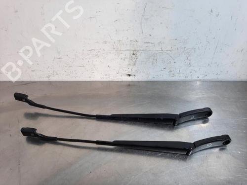 Used Front windshield wiper arm VW TIGUAN (5N_) 2.0 TDI 4motion (140 hp) 23603392