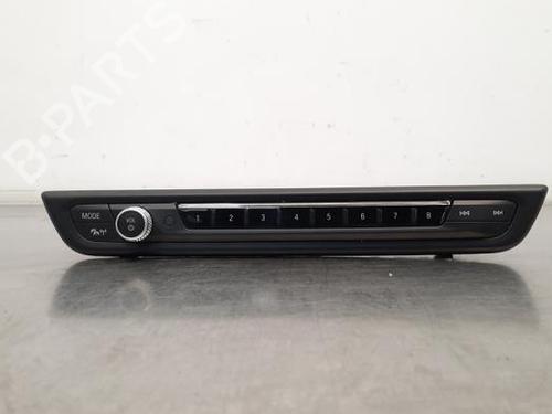 Used Switch BMW 1 (F40) 116 d (116 hp) 19649127