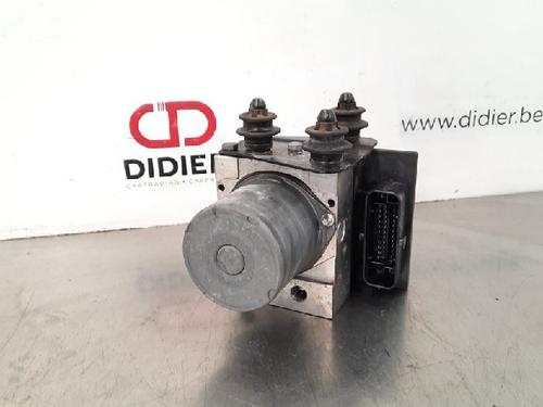 Used ABS pump AUDI A4 B8 Avant (8K5) RS4 quattro (450 hp) 10885734