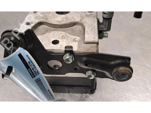 ABS pump LEXUS RX (_L2_) 450h AWD (GYL25_, GYL26_, GYL25, GYL26, GYL25R, GYL26R) | BP33307397M43  - Image 9