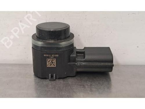 Used Electronic module DACIA DUSTER (HM_) 1.3 TCe 150 (HMM3) (150 hp) 30053929