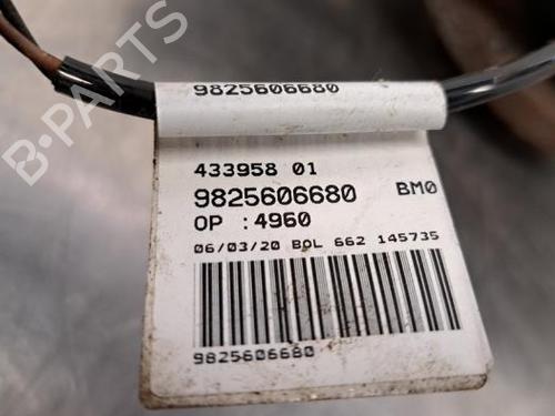 Left front steering knuckle PEUGEOT 308 II (LB_, LP_, LW_, LH_, L3_) 1.6 PureTech 225 | BP23629343M25 