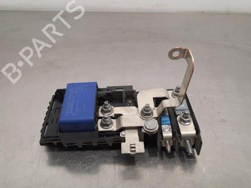 Used Fuse box MERCEDES-BENZ GLA-CLASS (X156) GLA 200 CDI / d (156.908) (136 hp) 23587200