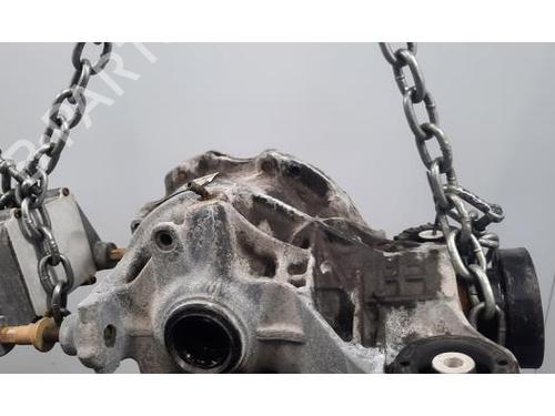 Rear differential LAND ROVER RANGE ROVER VELAR (L560) 3.0 D300 SDV6 4x4 | BP26668609M24 